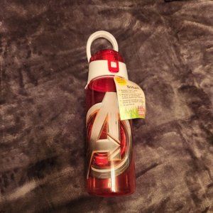 New Zak! 25 OZ AVENGERS WATER BOTTLE